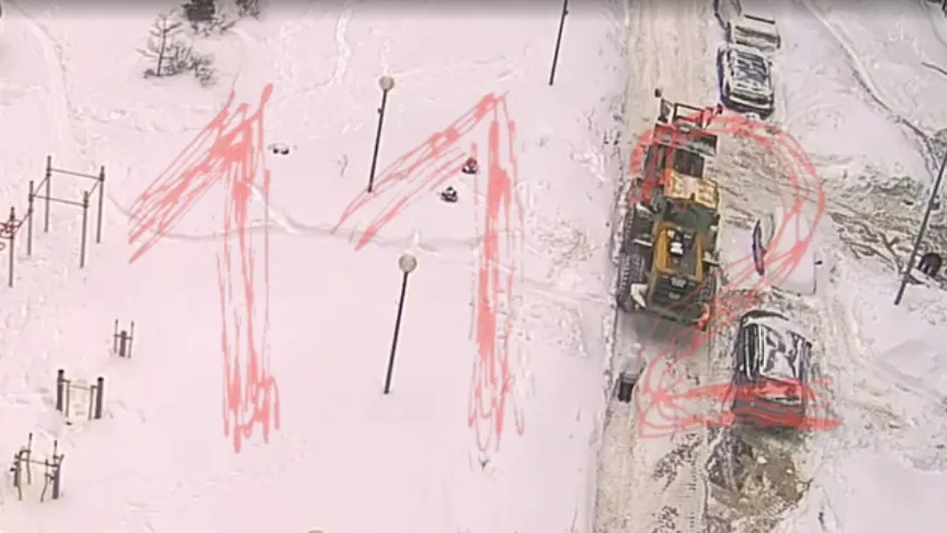 Клиническая смерть: трактор раздавил женщину на севере Москвы