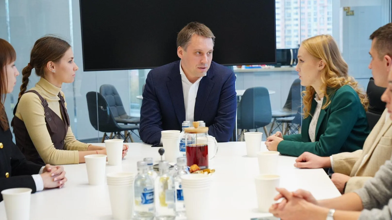Делегации из Херсонской области показали работу подмосковного Инфоцентра
