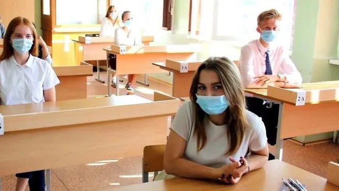 Более 6 тыс выпускников сдали устную часть ЕГЭ по иностранному языку в Подмосковье за день