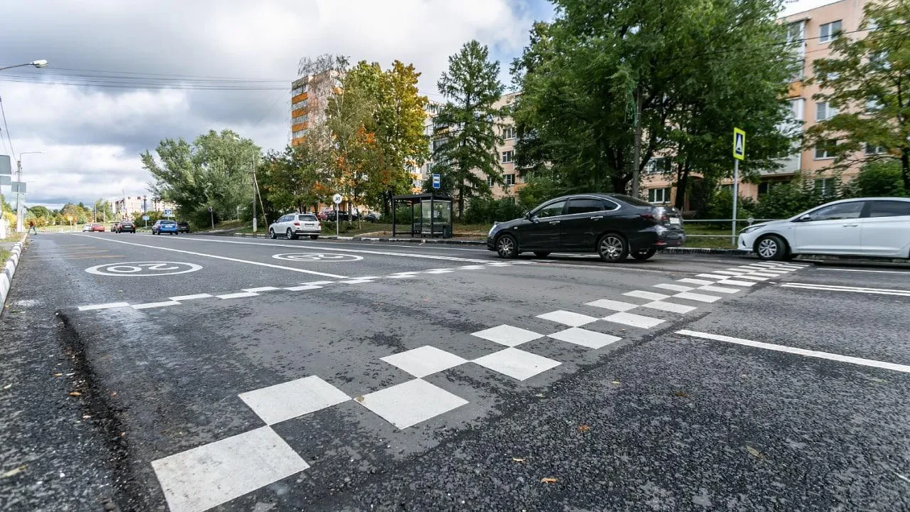 На 7 региональных дорогах Подмосковья провели ремонт искусственных неровностей