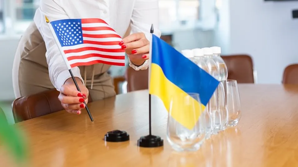 Тайные переговоры: соратники Трампа встретились с оппонентами Зеленского в Киеве