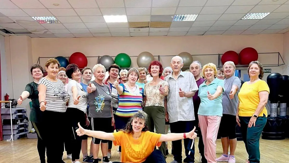 Долголеты Можайска начали заниматься лепкой из глины