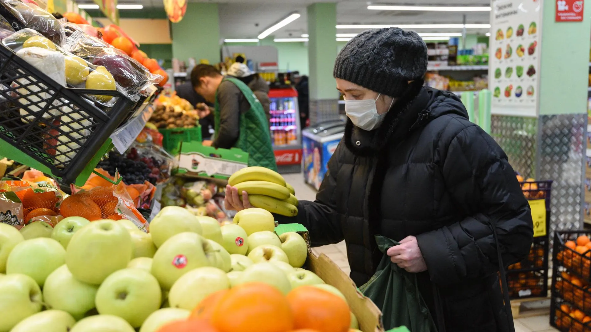 Доктор Мясников назвал вирусные инфекции угрозой «страшнее атомных бомб»