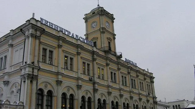 В РЖД опровергли информацию об эвакуации Ленинградского вокзала в Москве