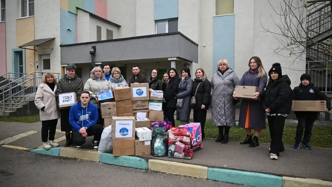 Из Ленинского отправили полсотни коробок с гумпомощью в зону СВО