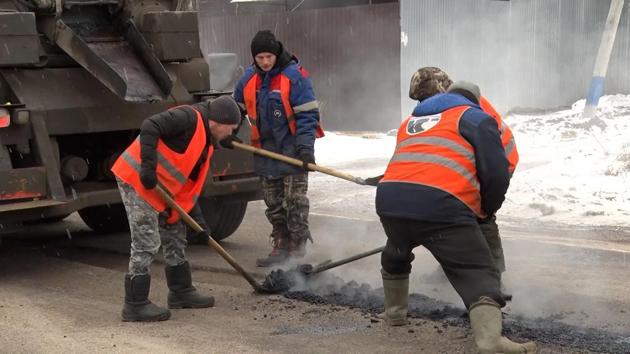 Ямочный ремонт дорог продолжается в Клину