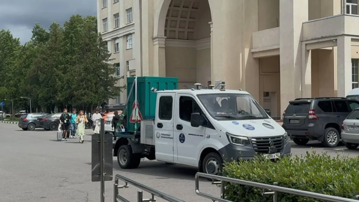 В Подмосковье начали испытания беспилотного автобуса