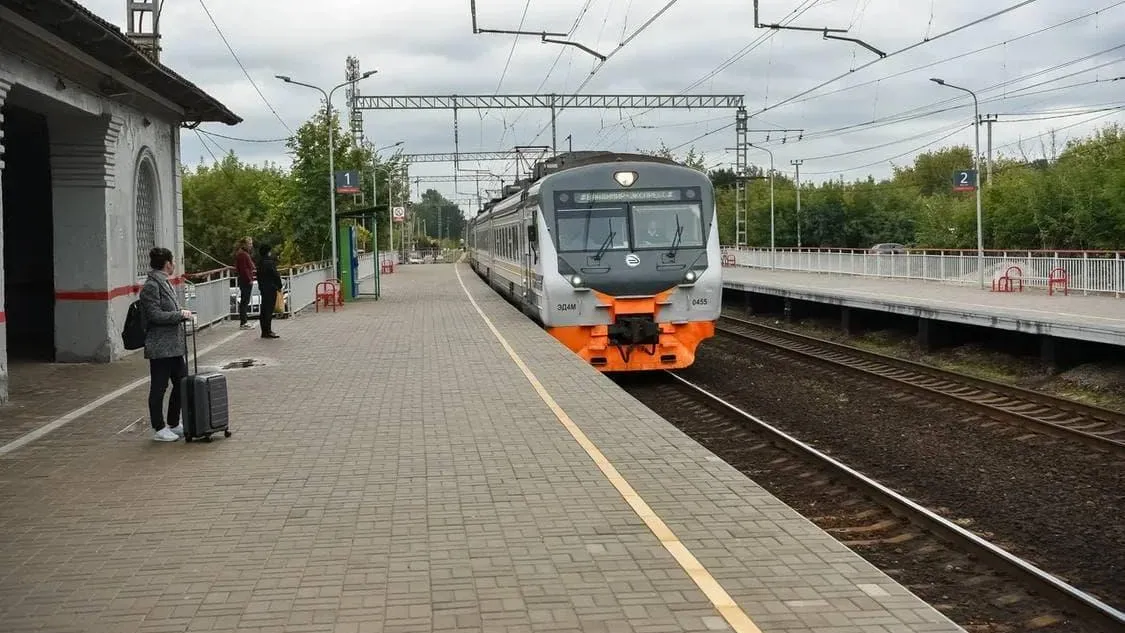Более 9 тыс жителей Подмосковья проголосовали за ремонт железнодорожных платформ региона