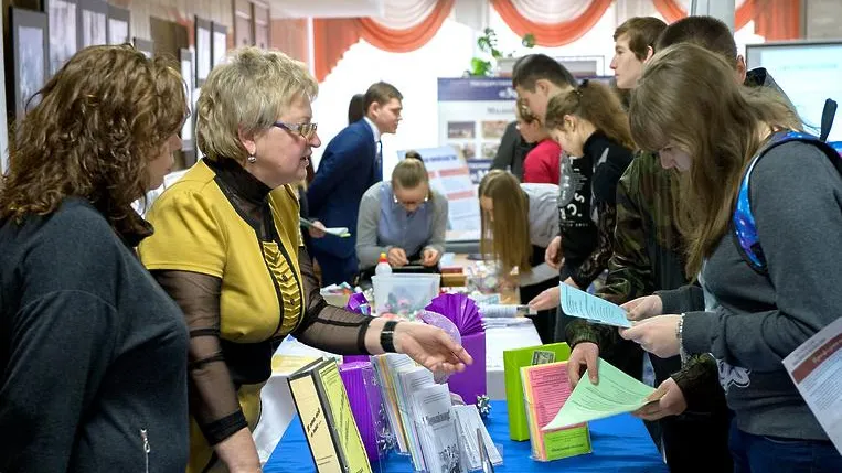 Ярмарка вакансий состоится в центре занятости Подольска 24 мая