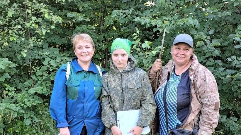 Занятие по выявлению редких видов растений провели для школьников Подмосковья