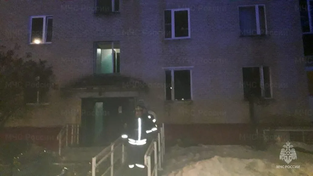 3 человека погибли при пожаре в квартире в Серпухове