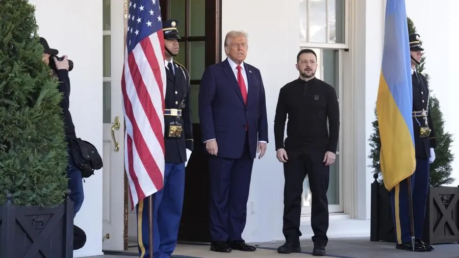 Politico: Трамп хочет предоставить Украине гарантии безопасности вне НАТО