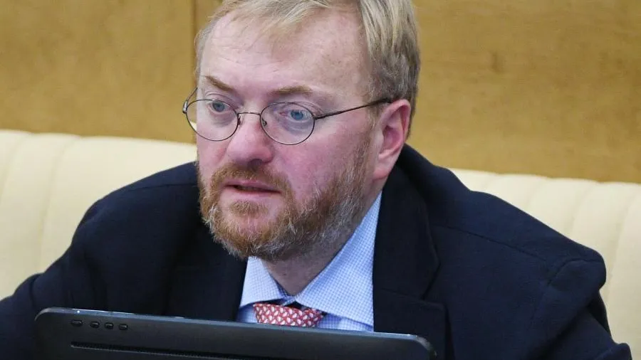 Милонов назвал кошмаром идею запретить русский мат в Латвии