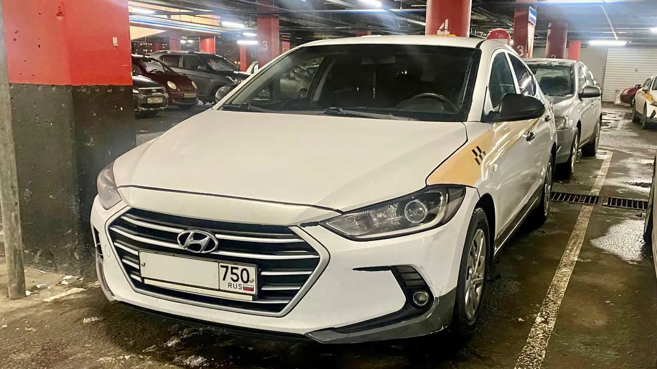 В Подмосковье выявили 3,2 тыс нелегальных перевозчиков такси с начала года
