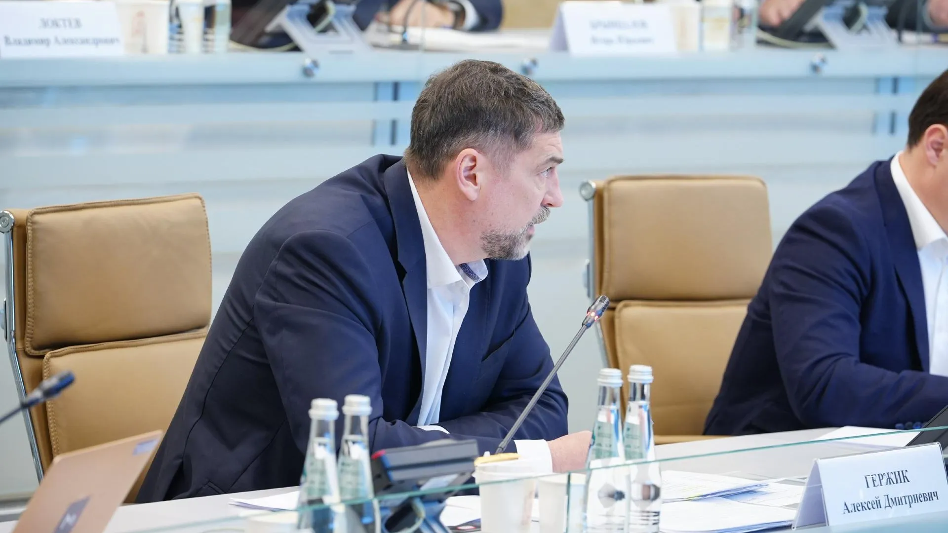 Гержик рассказал о выгодах при трудоустройстве на работу водителем автобуса в Подмосковье