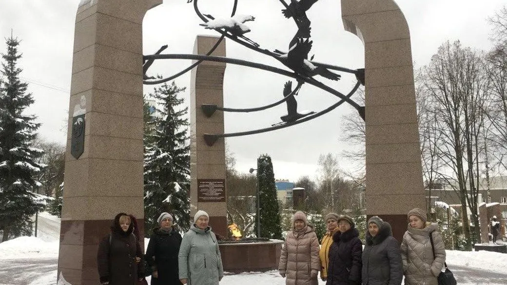 Долголеты из Каширы познакомились с достопримечательностями города Видное