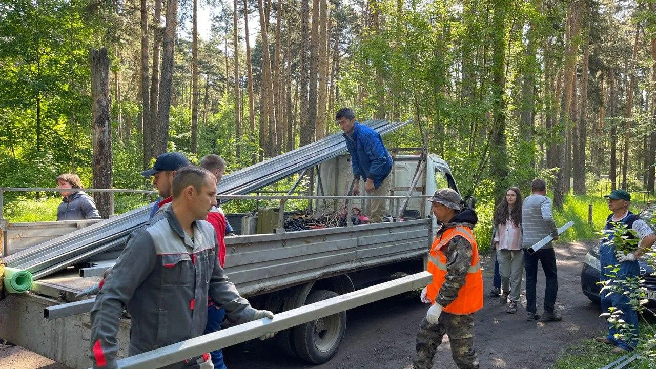 Глава Люберец проверил ход строительства школы на 1,1 тыс мест в поселке Красково
