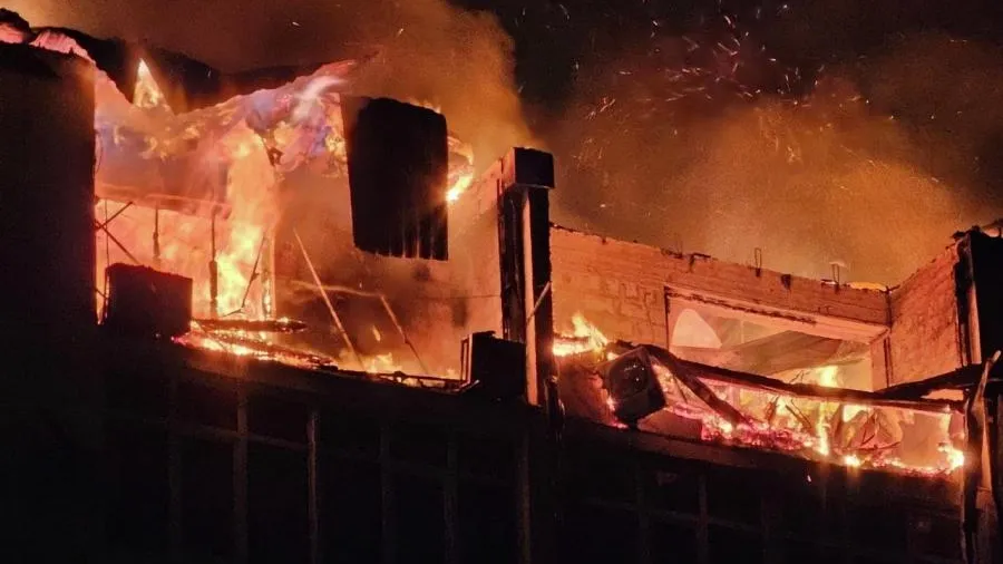 В Анапе ввели режим ЧС после пожара в многоквартирном доме