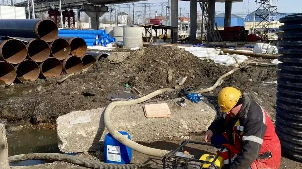 В Апрелевке Подмосковья возобновили строительство путепровода