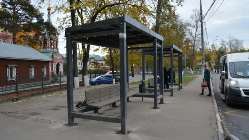 Более 100 автобусных павильонов заменят в Красногорске к зимнему периоду