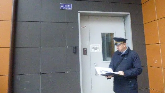УК из Красногорска оштрафовали за разрушение облицовки и отмостки дома