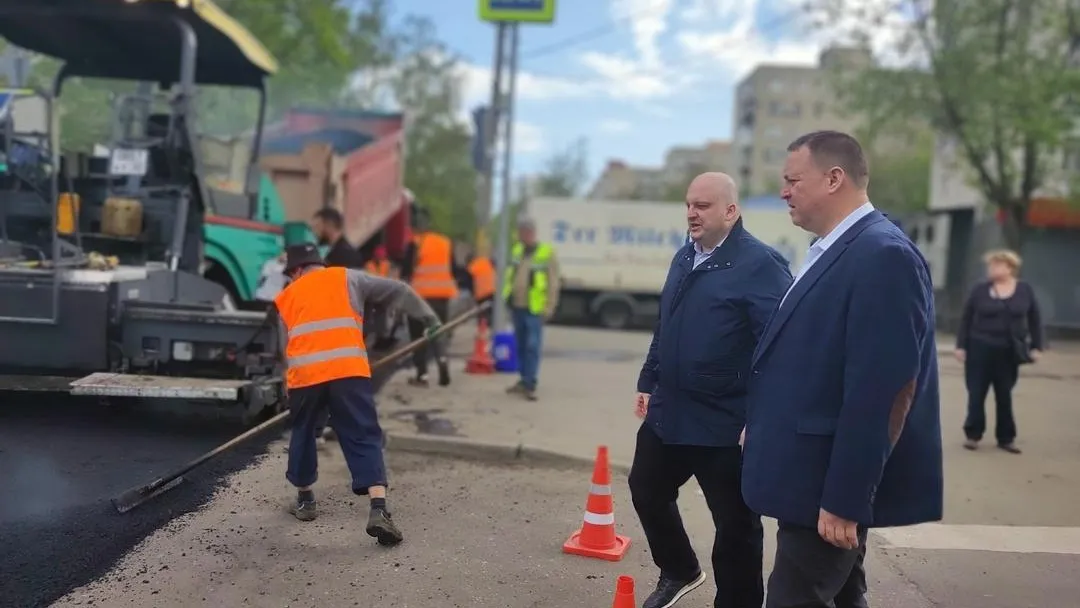 Более 1 км нового дорожного покрытия уложат на улице С. П. Попова в Люберцах