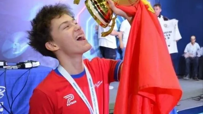Кирилл Журавлев из Подольска стал чемпионом России по гонкам дронов