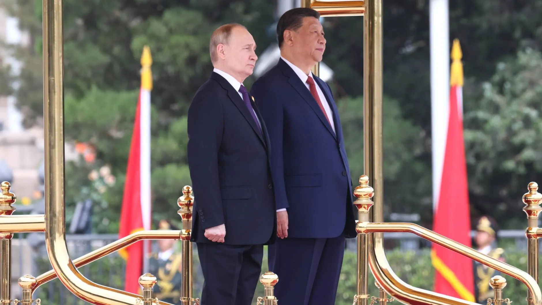 Владимир Путин и Си Цзиньпин продолжили общение в личной резиденции главы КНР