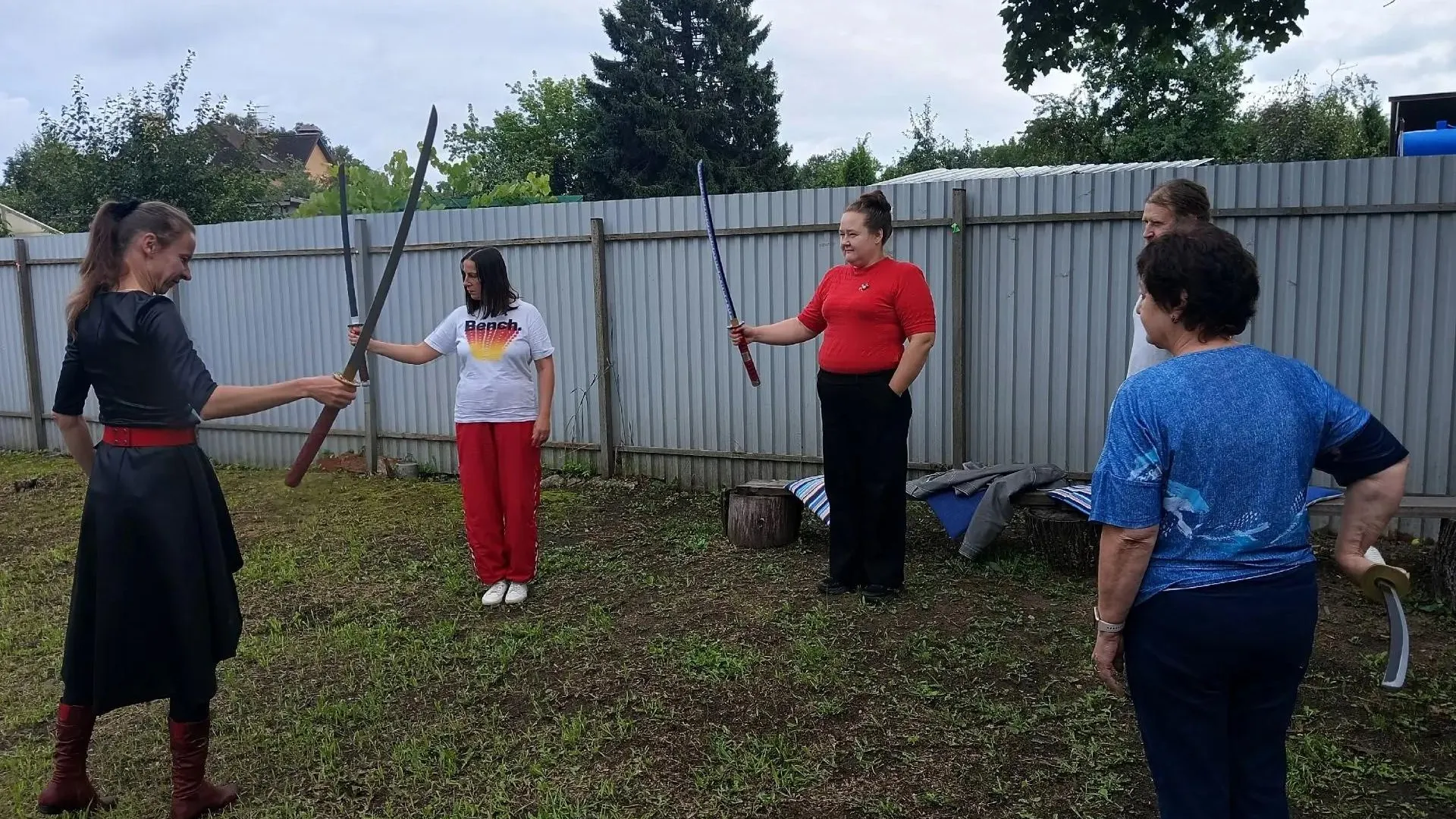 В Ногинске Богородского округа прошел мастер-класс по танцам с клинками