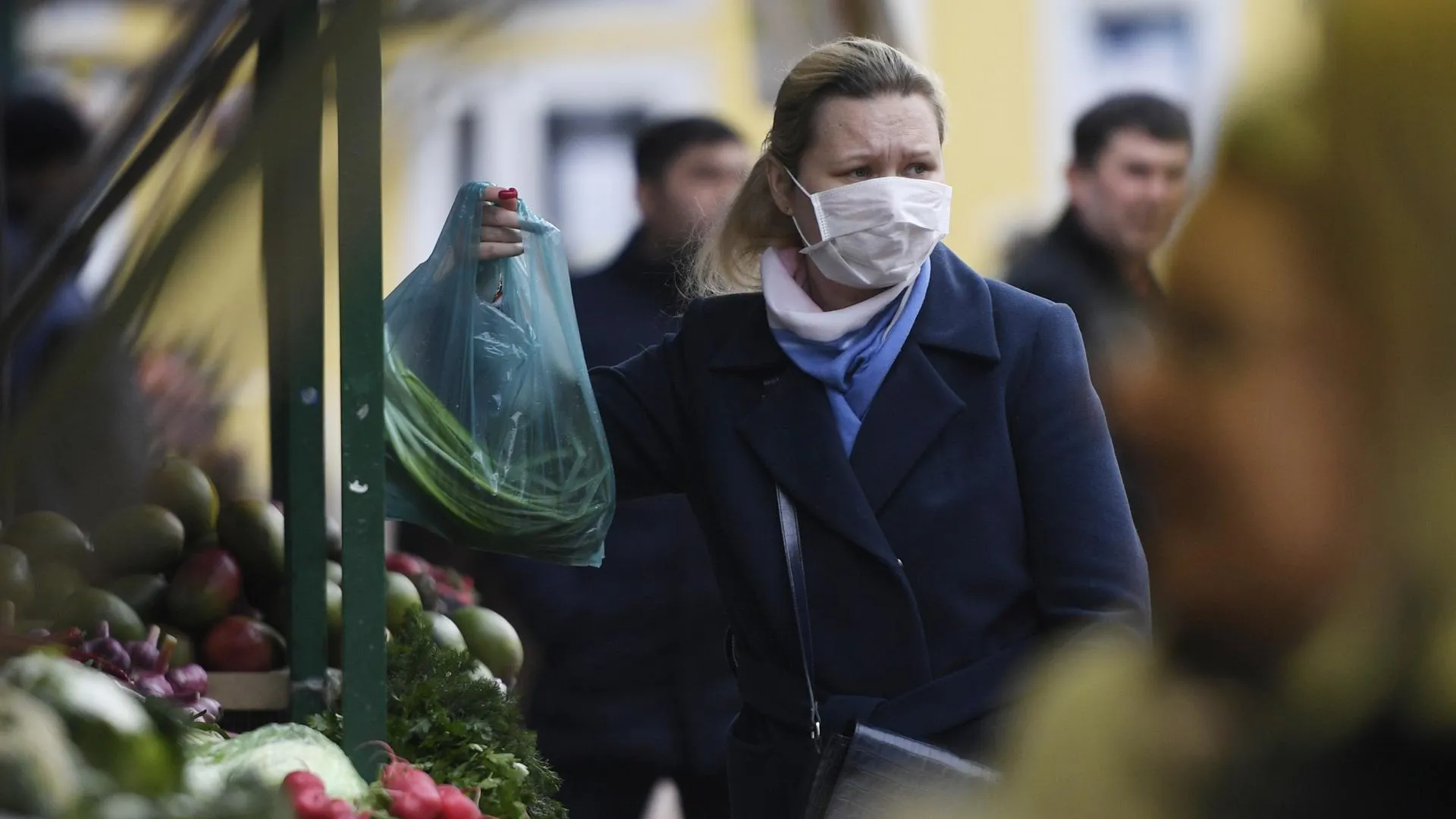 Более 100 тысяч человек посетили ярмарки выходного дня в Подмосковье