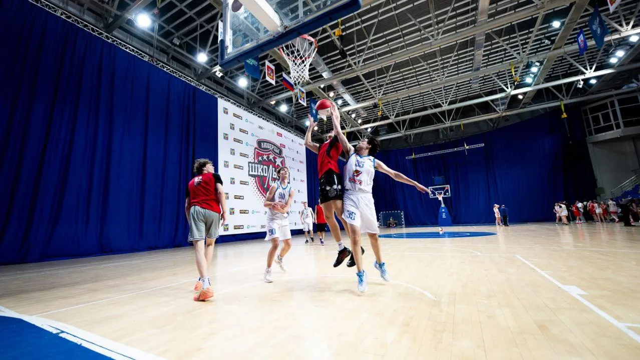 Шесть команд из Люберец вышли в региональный этап школьной лиги