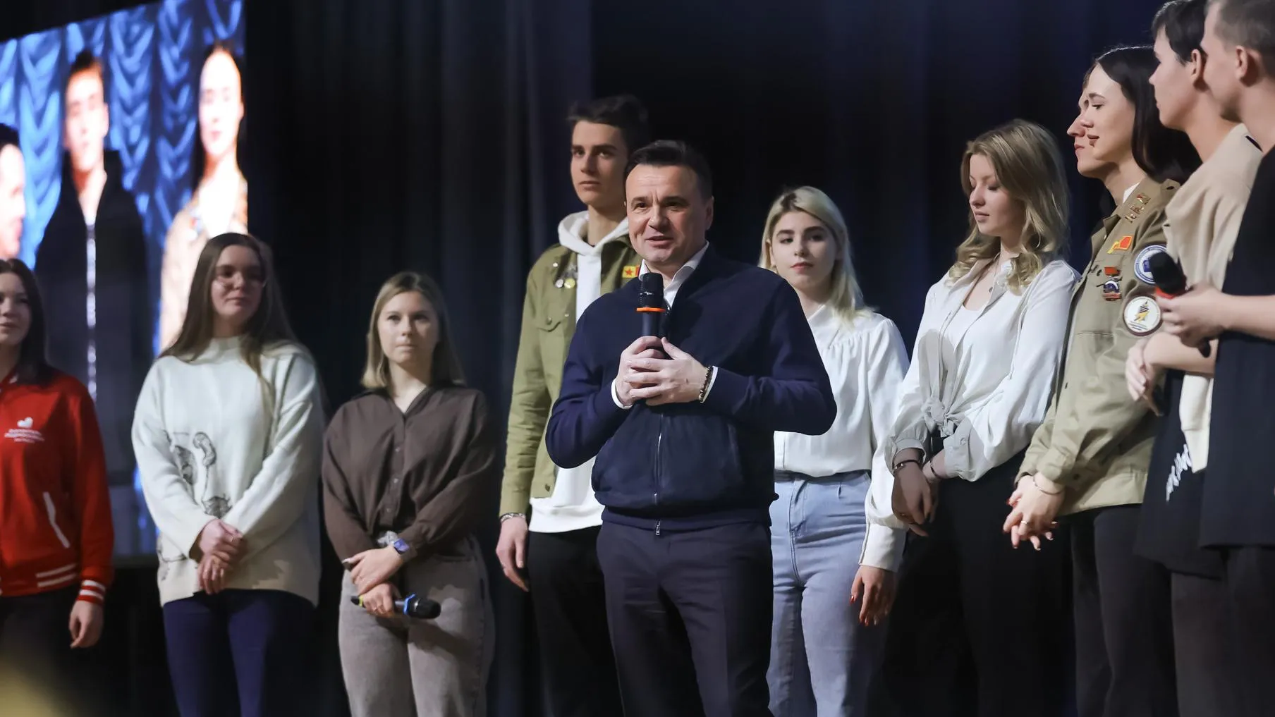 Губернатор Андрей Воробьев дал напутствие подмосковной молодежи