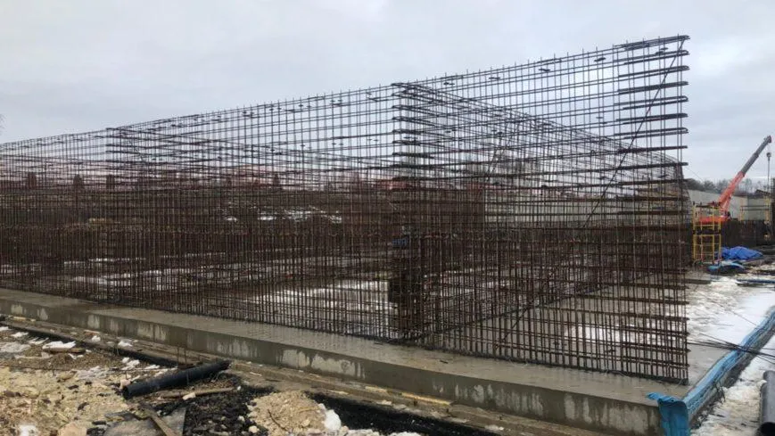 На очистных Подольска начали возводить каркас блока биологической очистки
