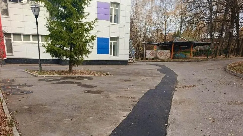 В Королеве и Химках отремонтировали территории пяти медучреждений
