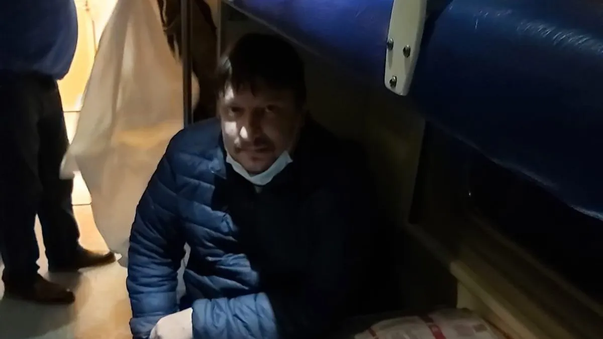 Волонтеры Подольска помогли вернуться домой двоим приезжим, оказавшимся на улице