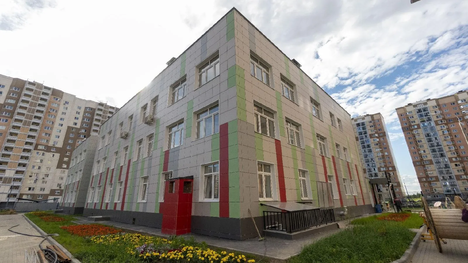 3 корпуса войдут в состав школы в микрорайоне Южный Домодедова