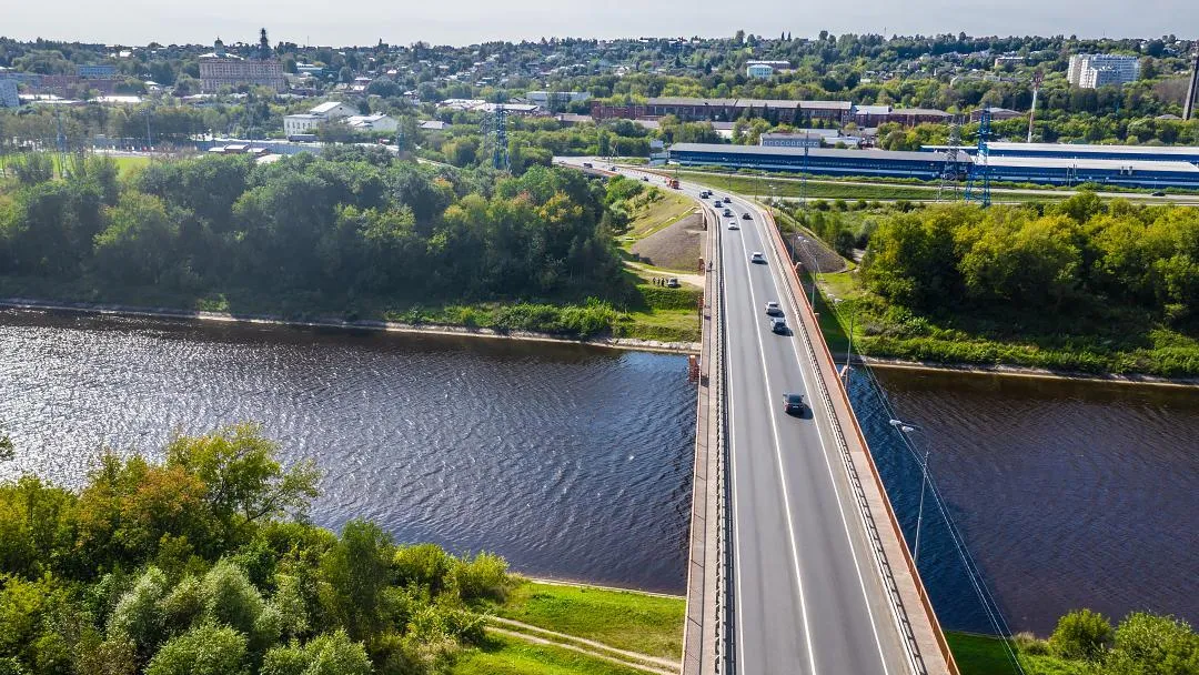 Водителей Подмосковья просят не садиться за руль при плохом самочувствии в жару
