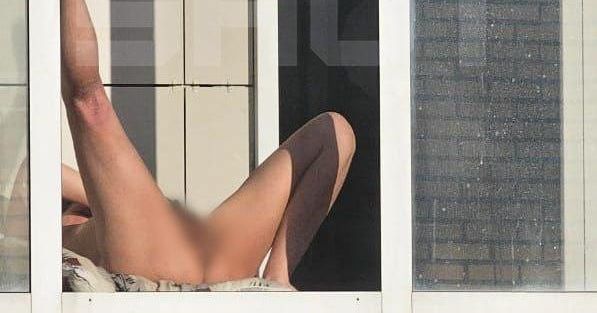 Миа Малкова хардкор порно екі жігітпен трахает