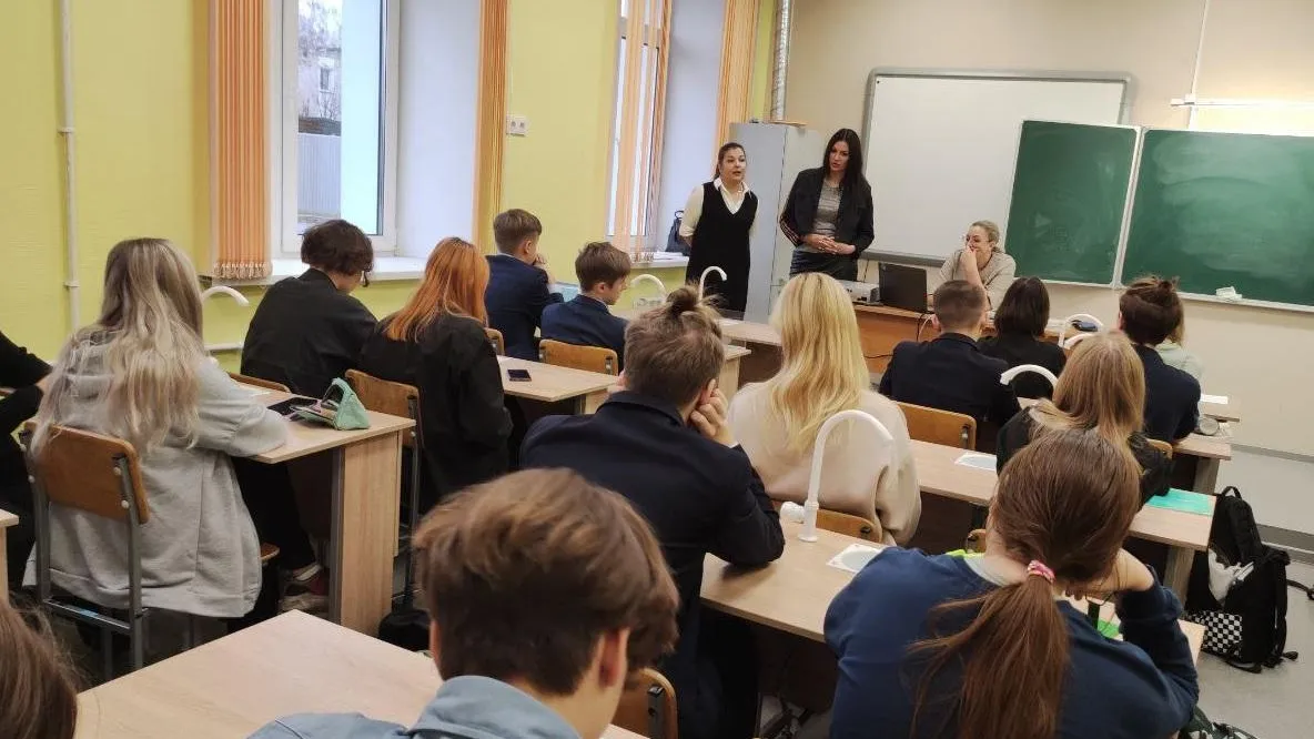 Деловые качества школьников Богородского округа развивают на предпринимательских классах