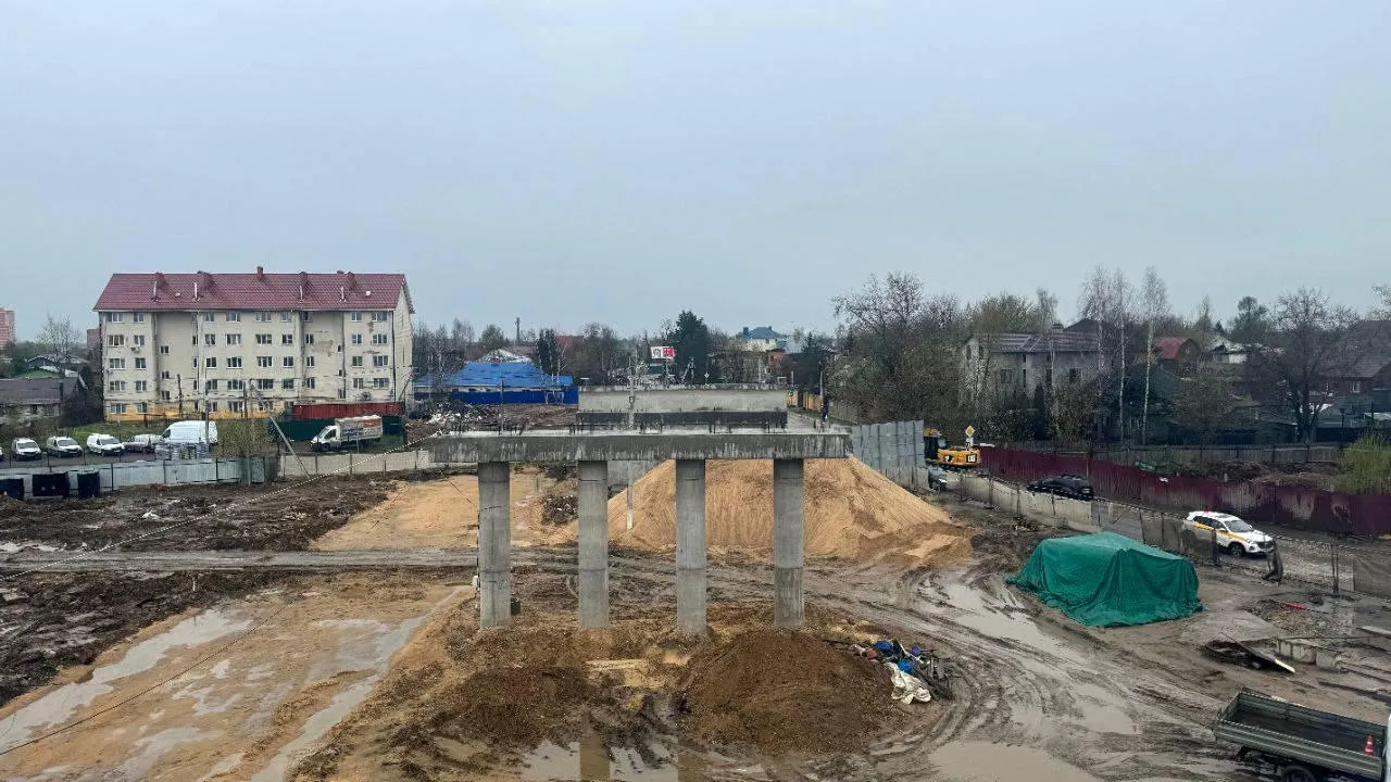 В Апрелевке начали устройство опор путепровода