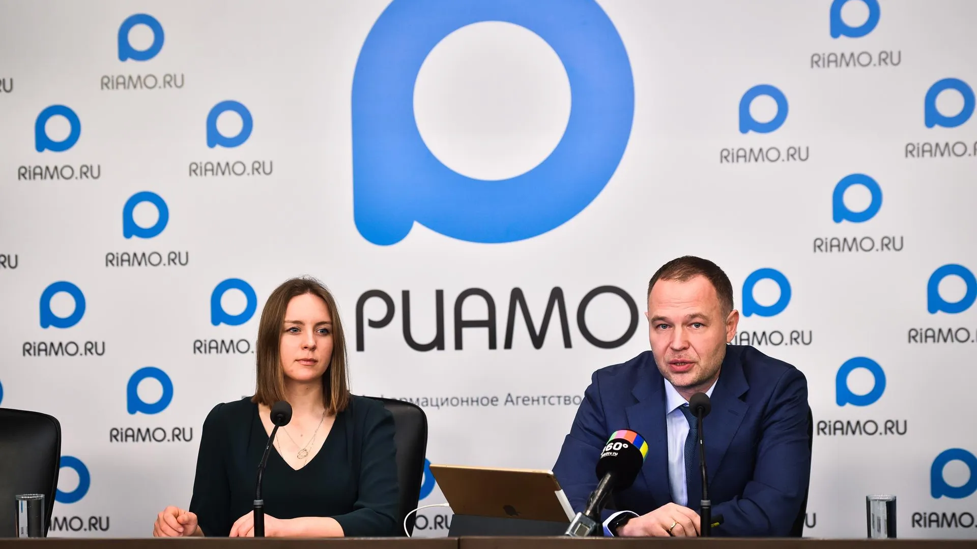 Оборот розничной торговли в Подмосковье может вырасти на 426 млрд руб в 2021 году