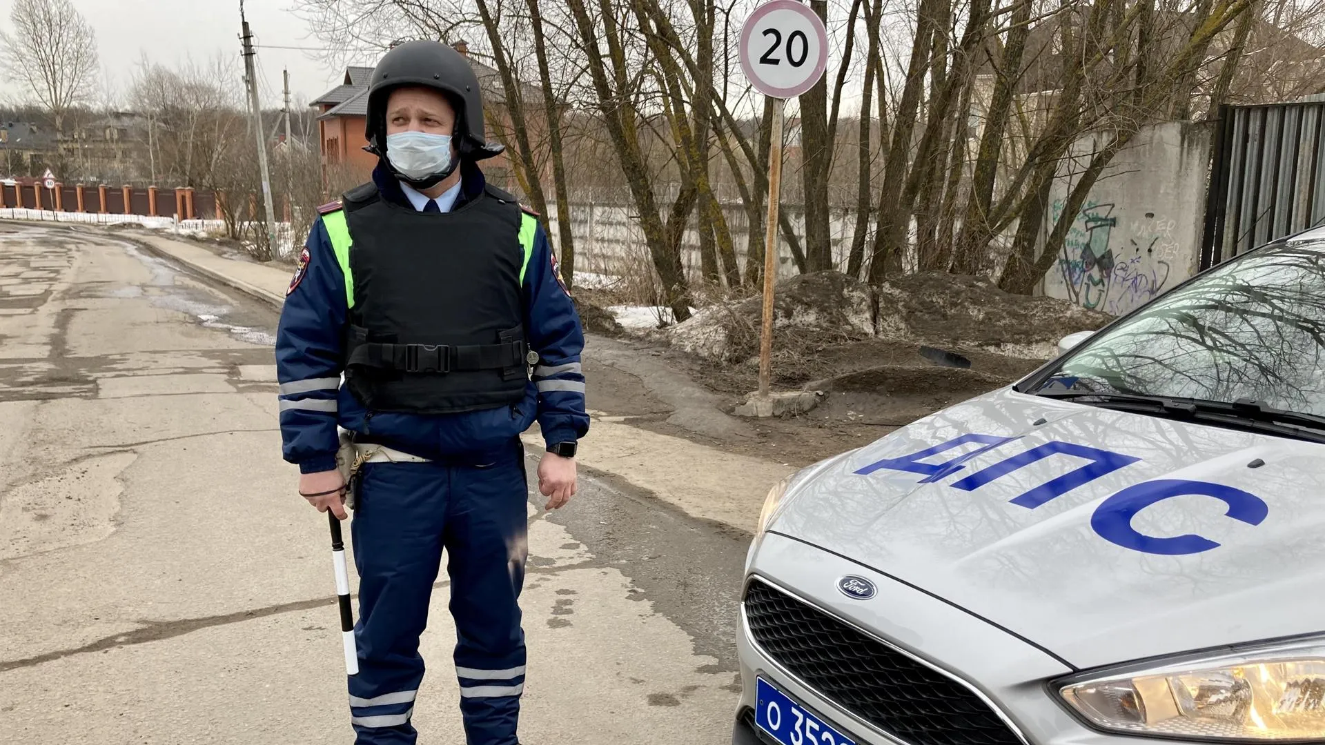 Опубликовано видео с места стрельбы по росгвардейцам в Мытищах