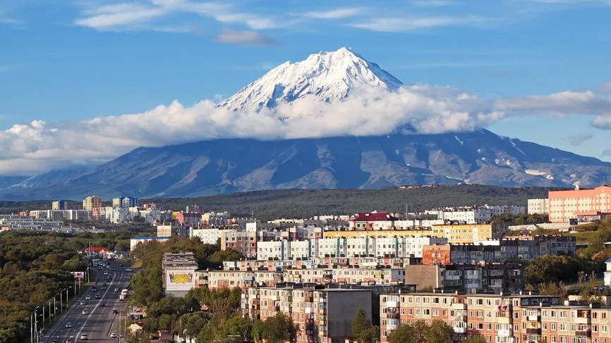 К Камчатке идет разрушительный ураган со скоростью ветра до 47 м/с