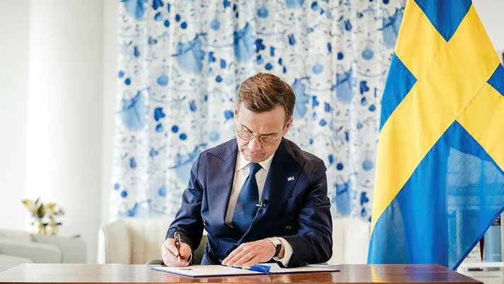 Швеция официально вступила в НАТО
