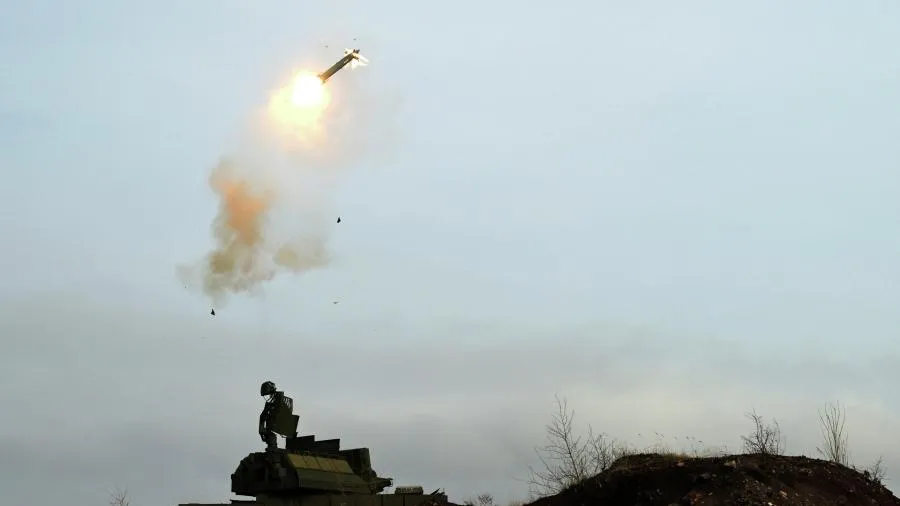 Средства ПВО сбили летевший на Москву беспилотник