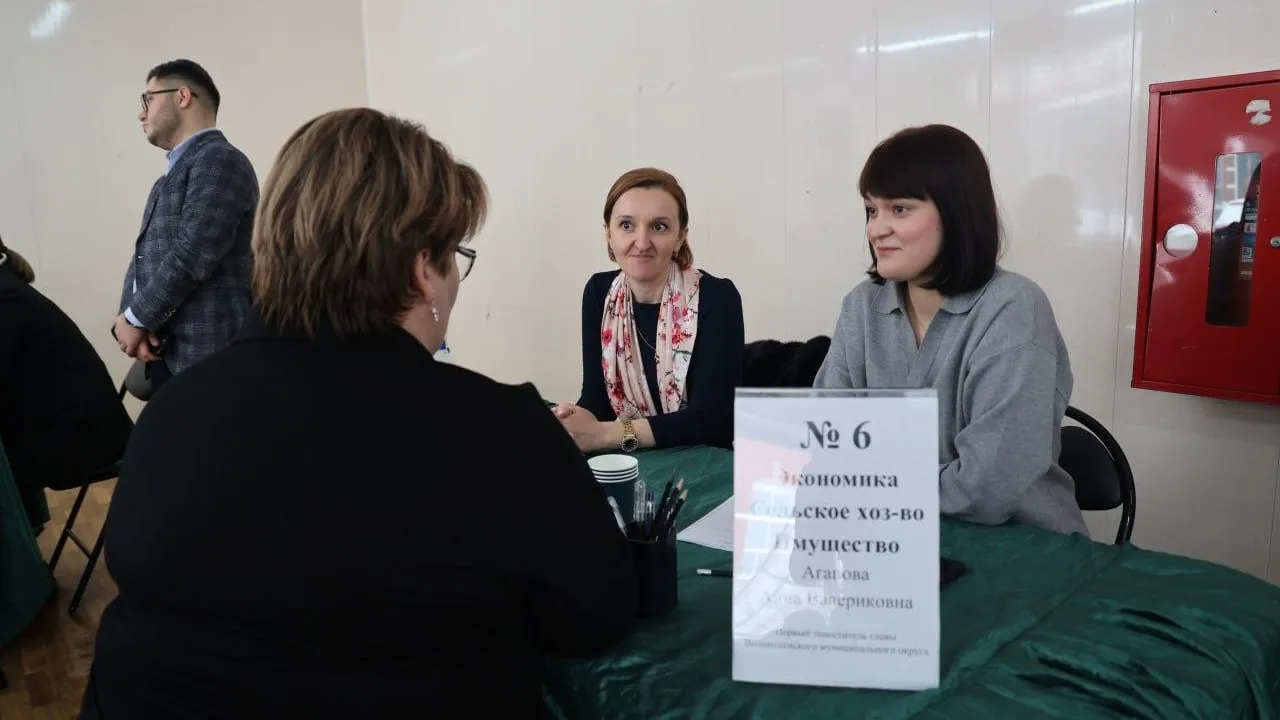 Работники технопарка Волоколамска пообщались с представителями власти