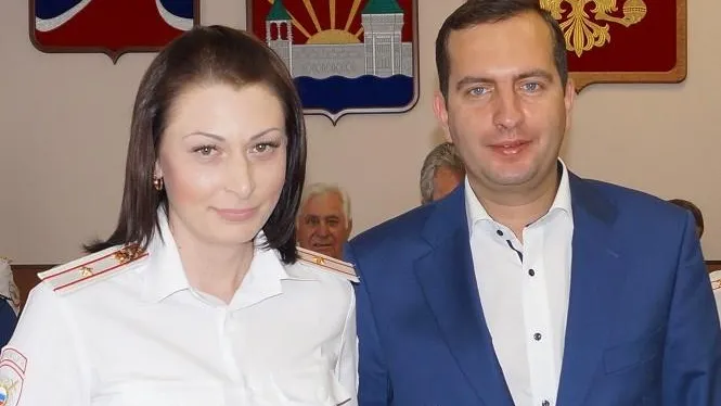 Майору полиции в Котельниках вручили сертификат на получение квартиры