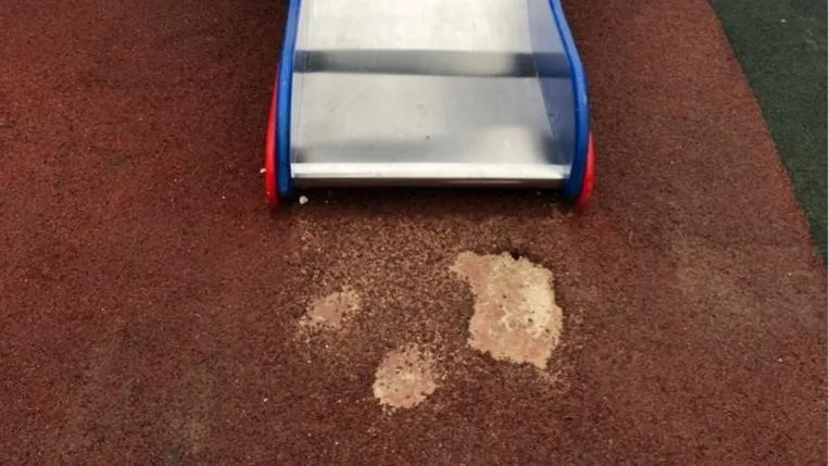 Покрытие на детской площадке в Подольске отремонтируют до 27 сентября