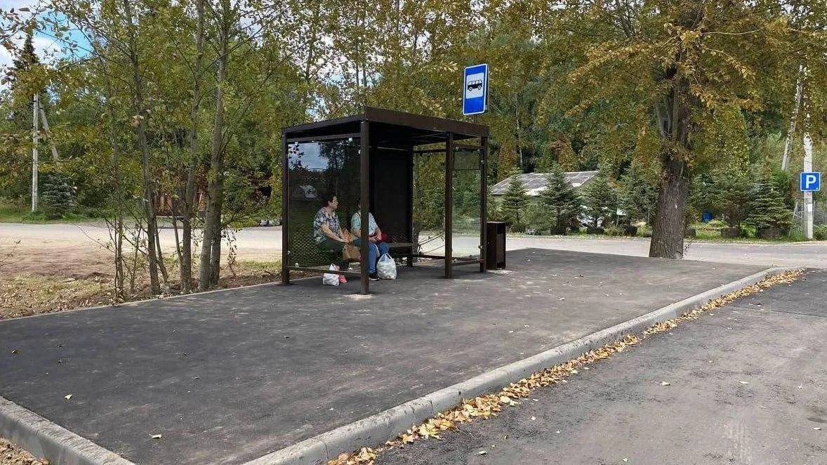 Два остановочных павильона установили у усадьбы Гребнево в Щелкове