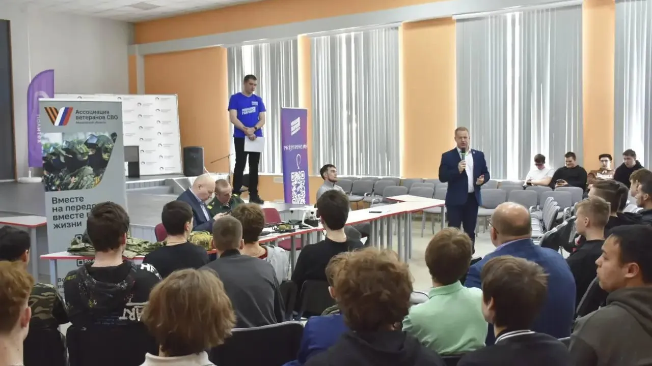 В Пушкинском округе провели «Урок мужества» ко Дню воссоединения Крыма